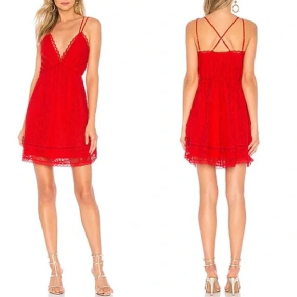 Lovers + Friends Dresses & Skirts - Lovers + Friends Levesque Red Lace Lined Mini Dress Size M Babydoll Feminine